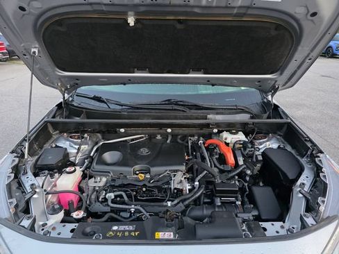 Used 2019 Toyota RAV4 XLE w/ Convenience Package AWD/4WD image 14