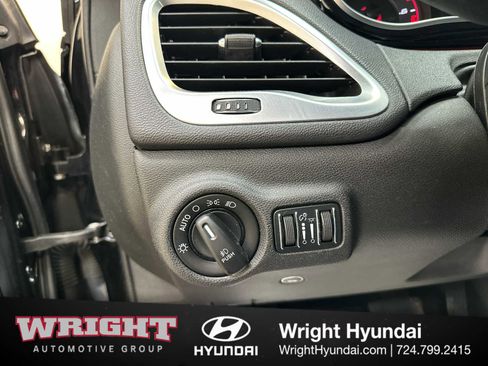 Used 2015 Dodge Dart SXT image 23