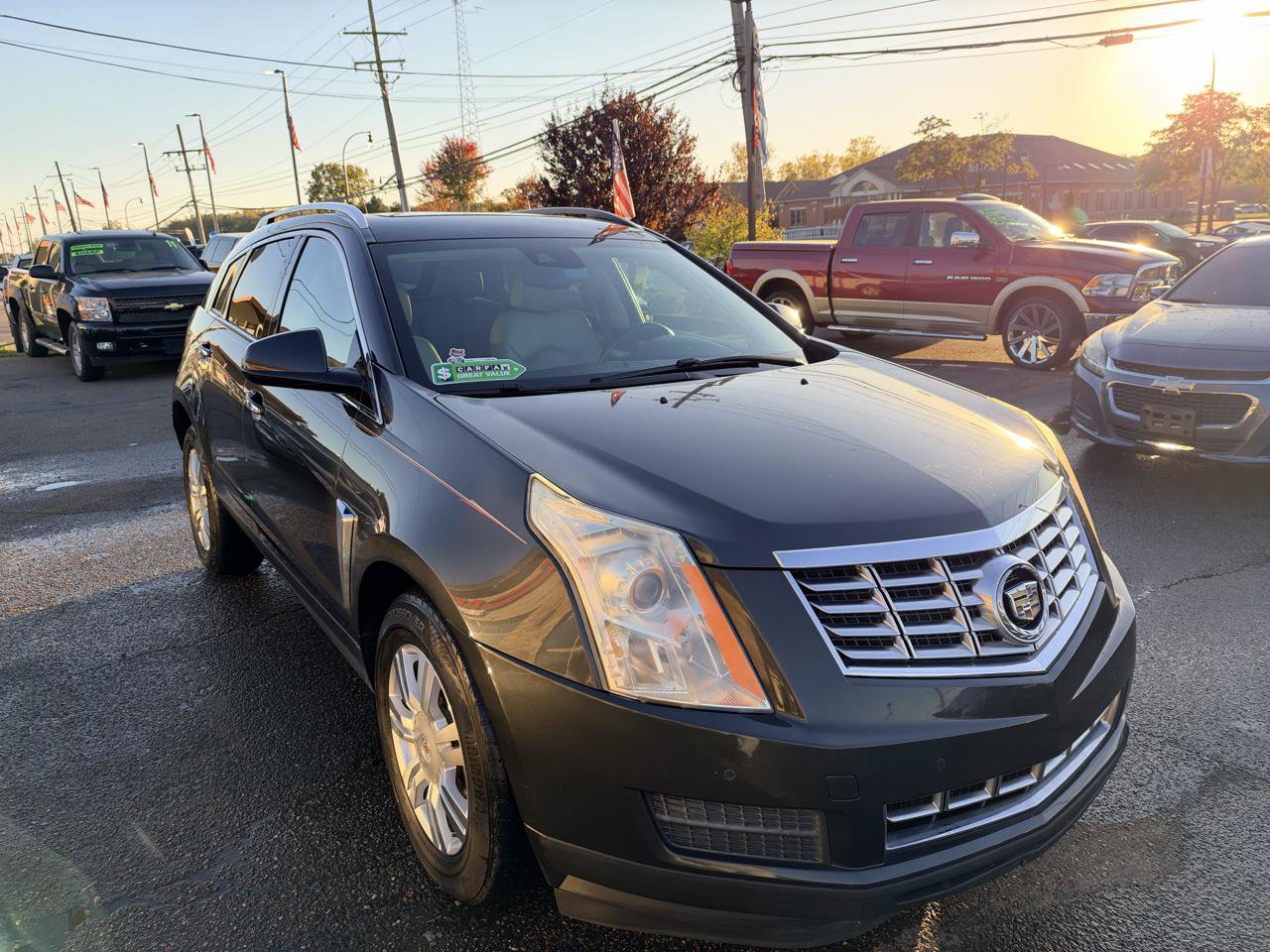 Used 2015 Cadillac SRX Luxury w/ Driver Awareness Package AWD/4WD image 9