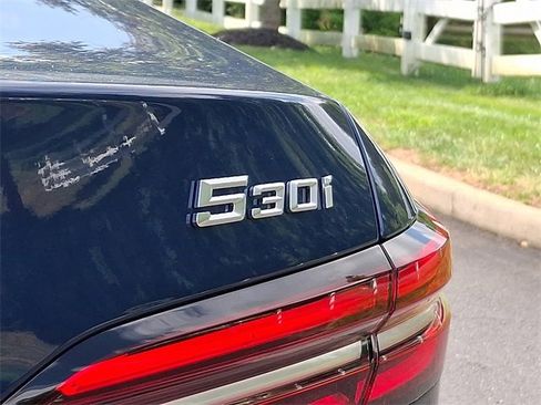 New 2026 BMW 530i xDrive w/ Premium Package image 23