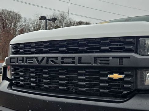 Used 2020 Chevrolet Silverado 1500 W/T w/ Z71 Off-Road Package AWD/4WD image 28