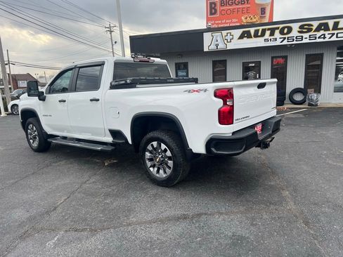 Used 2022 Chevrolet Silverado 2500 Custom w/ Custom Convenience Package image 8