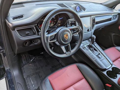 Used 2017 Porsche Macan image 4