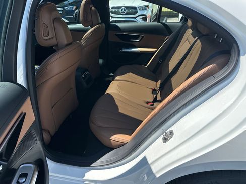 New 2026 Mercedes-Benz E 350 4MATIC Sedan image 22