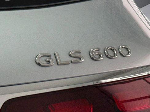 New 2026 Mercedes-Benz Maybach GLS 600 4MATIC image 20