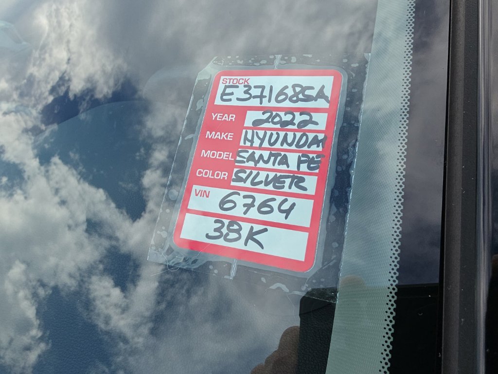 Used 2022 Hyundai Santa Fe SEL w/ Convenience + Premium Package FWD image 10