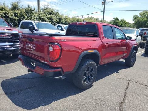 Used 2025 GMC Canyon Elevation w/ Convenience Package AWD/4WD image 4