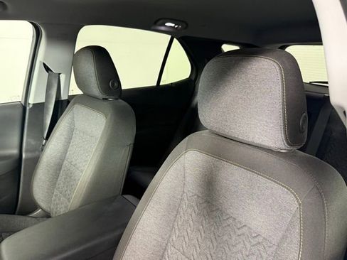 Used 2024 Chevrolet Equinox LT FWD image 17