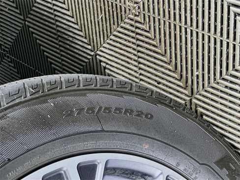 Used 2024 Jeep Wagoneer Series II w/ Flexible Seating Group image 33