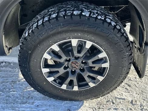 Used 2023 Nissan Titan PRO-4X w/ Pro-4x Convenience Package image 5