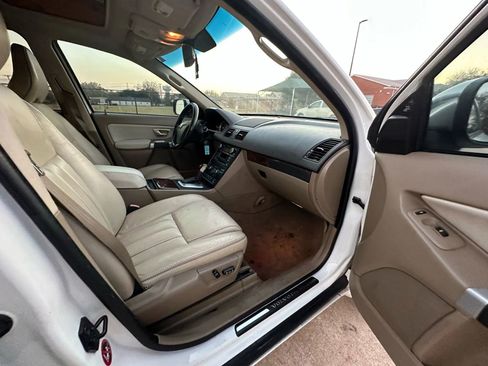 Used 2013 Volvo XC90 3.2 image 28