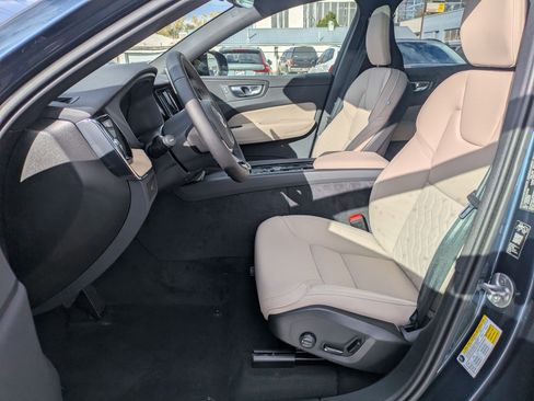 New 2026 Volvo XC60 B5 Plus w/ Protection Package Premier image 14