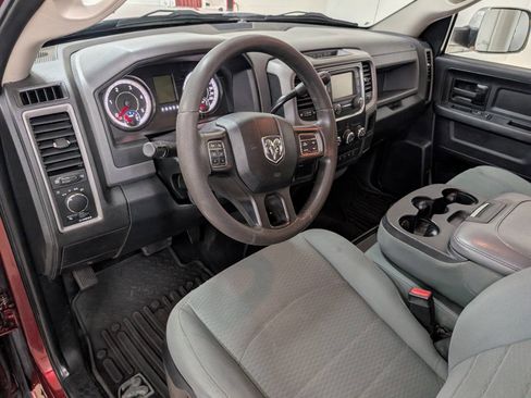 Used 2016 RAM 2500 ST w/ SXT Appearance Group AWD/4WD image 8