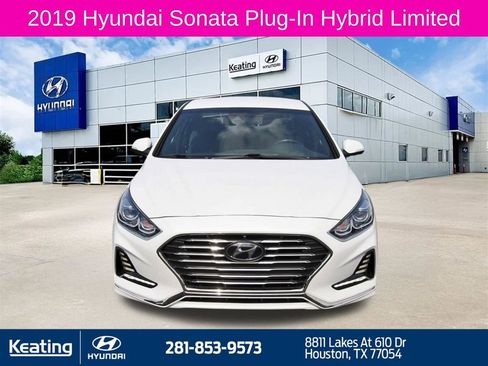 Used 2019 Hyundai Sonata Limited FWD image 2