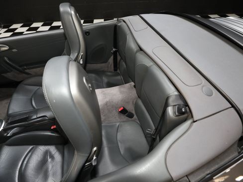 Used 2007 Porsche 911 Carrera S RWD image 4