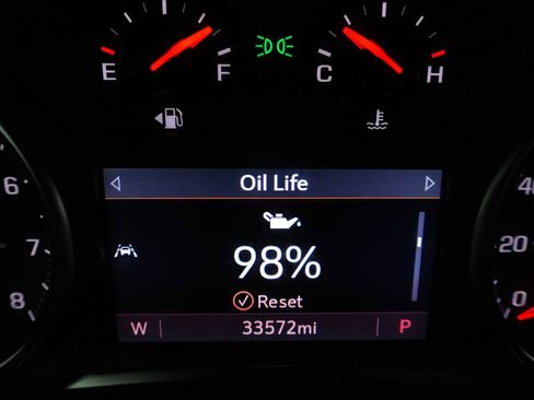 Used 2024 GMC Terrain SLT image 20