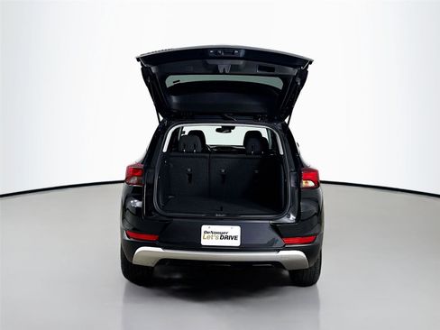 Used 2023 Chevrolet TrailBlazer LT image 25