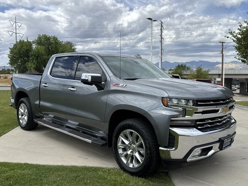 Used 2021 Chevrolet Silverado 1500 LTZ w/ Safety Package II AWD/4WD image 7