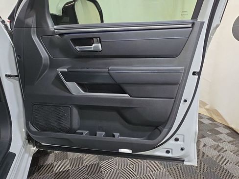 Used 2024 Toyota Tundra Platinum image 11