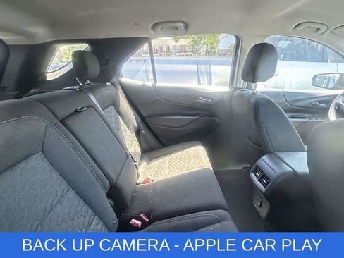 Used 2019 Chevrolet Equinox LT FWD image 3
