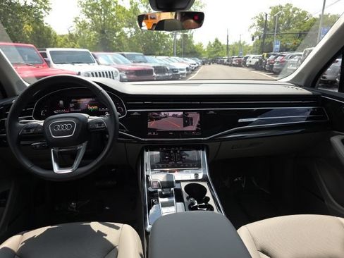 Used 2023 Audi Q7 3.0T Prestige AWD/4WD image 20