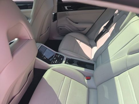 Used 2018 Porsche Panamera Turbo AWD/4WD image 9