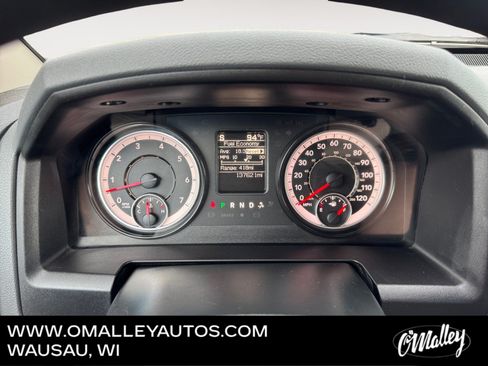 Used 2018 RAM 1500 Express w/ Express Value Package AWD/4WD image 15