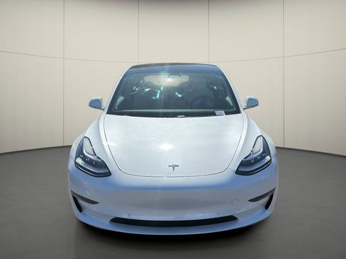 Used 2019 Tesla Model 3 Long Range AWD/4WD image 2