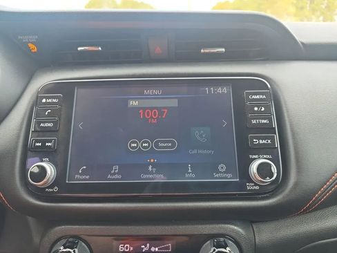 Used 2021 Nissan Kicks SR w/ Interior Electronics Package image 24