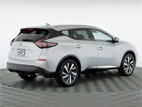 Used 2023 Nissan Murano SL w/ SL Moonroof Package image 13