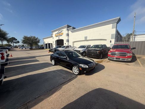 Used 2009 Mercedes-Benz C 300 Sedan image 43