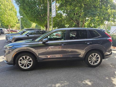 Used 2023 Honda CR-V EX-L image 4