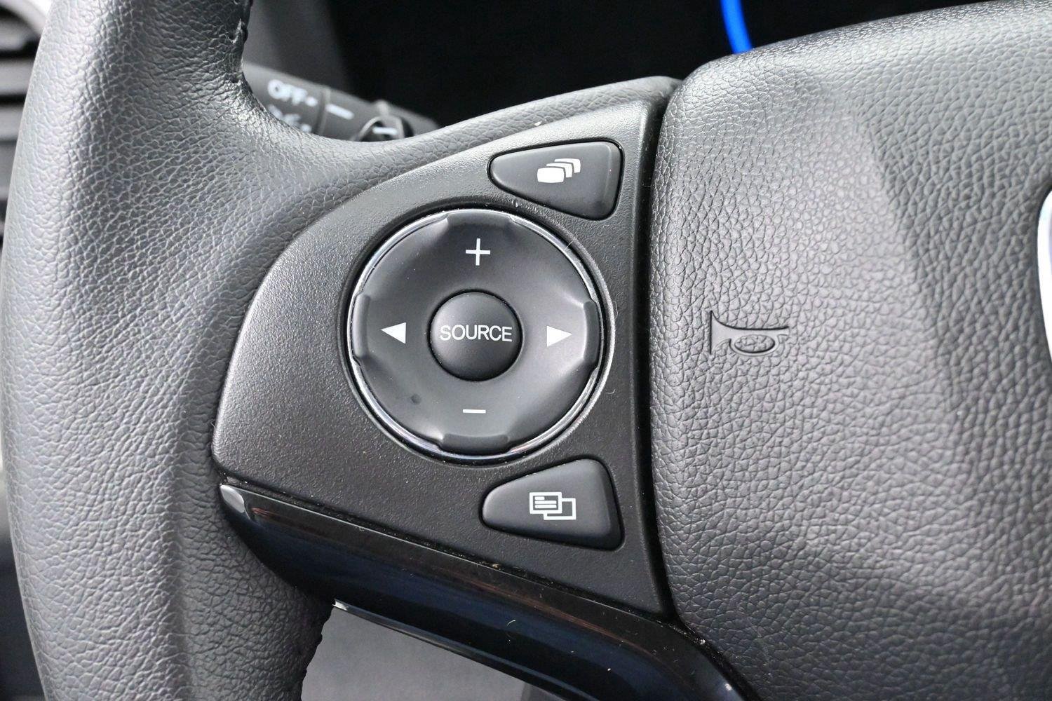 Used 2018 Honda HR-V EX-L image 16