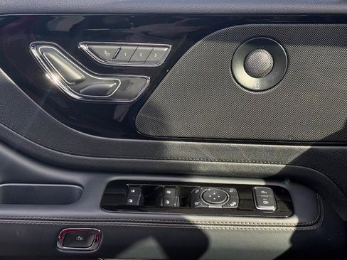 New 2026 Lincoln Aviator Reserve w/ Jet Appearance Package image 18