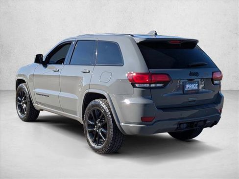 Used 2020 Jeep Grand Cherokee Altitude image 7