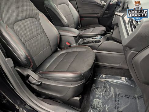 Certified 2023 Ford Escape ST-Line w/ Tech Pack #1 AWD/4WD image 36