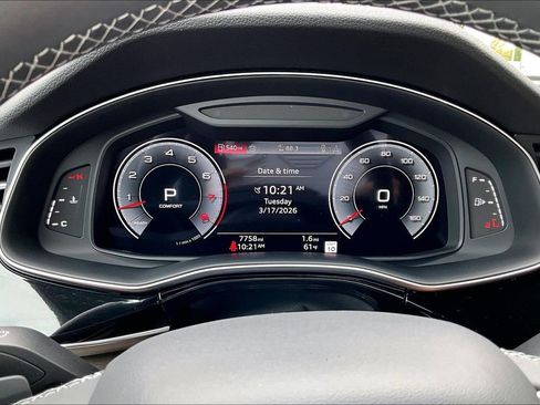 Used 2025 Audi Q8 Premium Plus w/ Premium Plus Package image 26