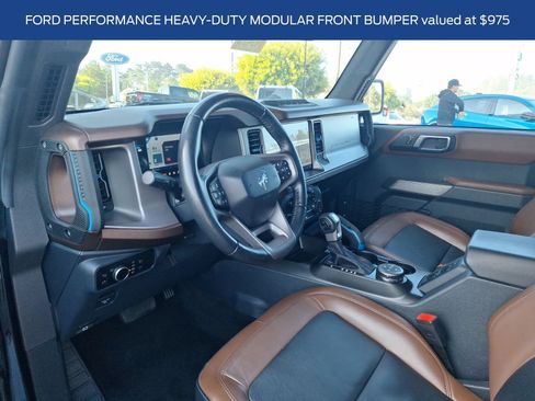 Used 2023 Ford Bronco Outer Banks w/ Sasquatch Package AWD/4WD image 10