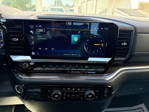 Used 2024 Chevrolet Silverado 1500 LT w/ Safety Package RWD image 18