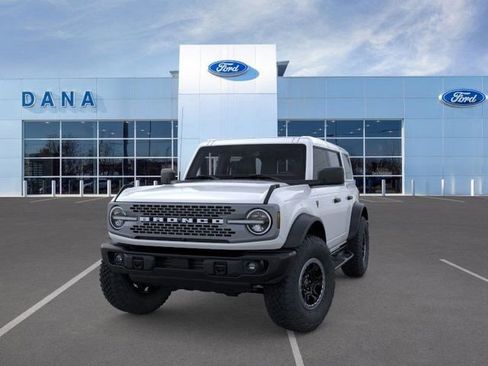 New 2026 Ford Bronco Badlands image 2