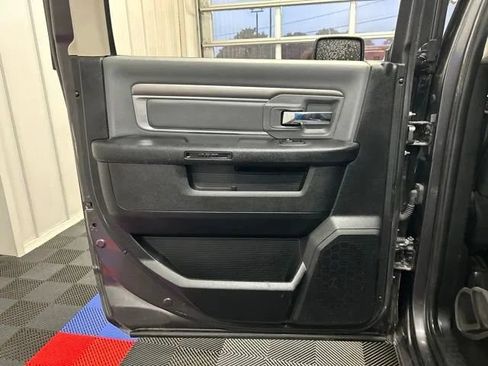 Used 2023 RAM 1500 Classic SLT w/ Protection Group AWD/4WD image 11