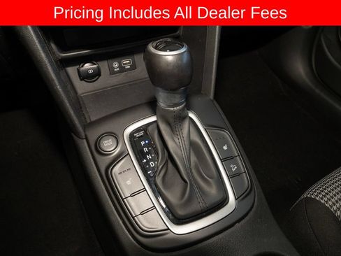 Used 2021 Hyundai Kona SEL FWD image 14