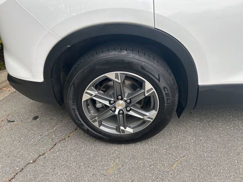 Used 2024 Chevrolet Blazer LT image 31