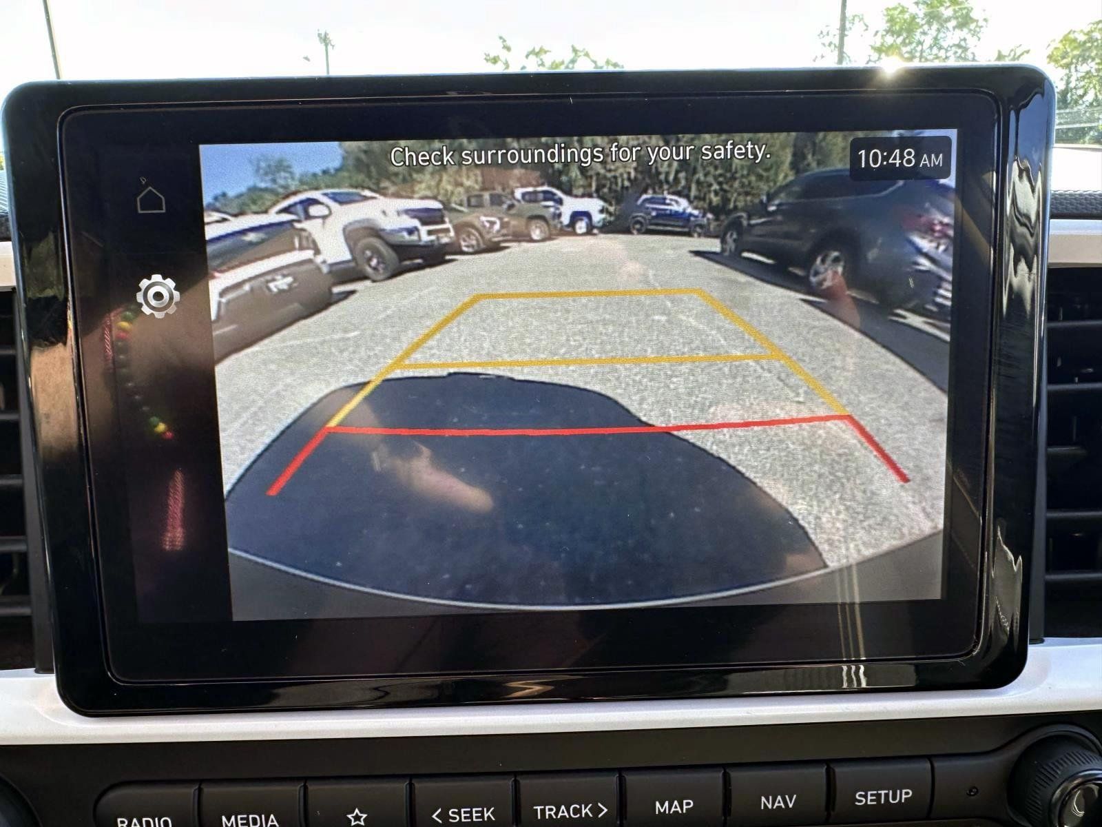 Used 2023 Hyundai Venue Limited w/ Cargo Package FWD image 21