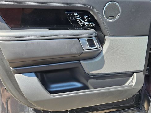 Used 2020 Land Rover Range Rover HSE AWD/4WD image 9