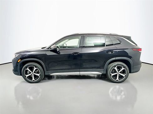 New 2026 Volkswagen Tiguan SE AWD/4WD image 4