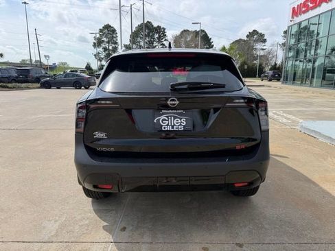 New 2026 Nissan Kicks SR image 4