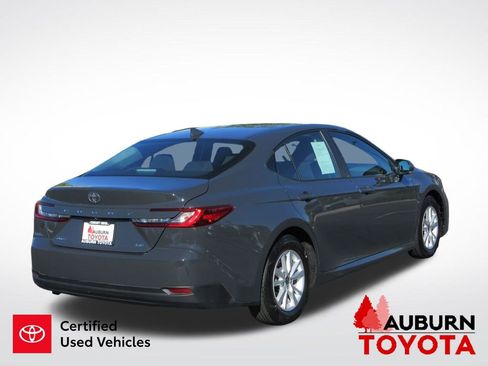 Used 2025 Toyota Camry LE image 8