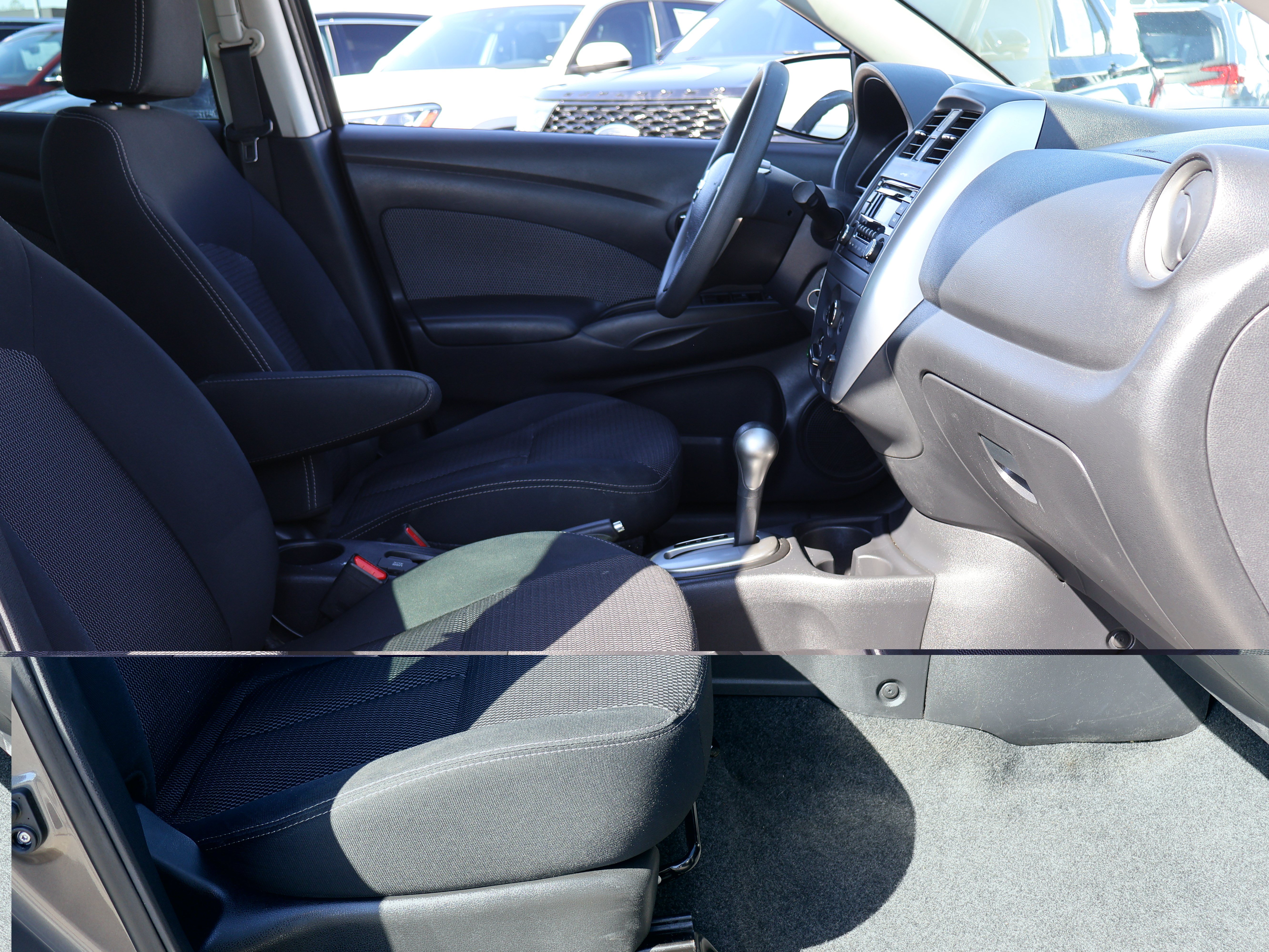 Used 2015 Nissan Versa SV FWD image 7