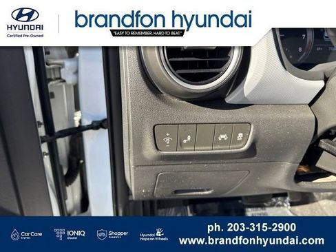 Used 2020 Hyundai Kona SEL w/ Cargo Package AWD/4WD image 18
